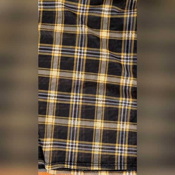 H&M Black and Yellow Plaid Jacket - Picture 2 of 5
